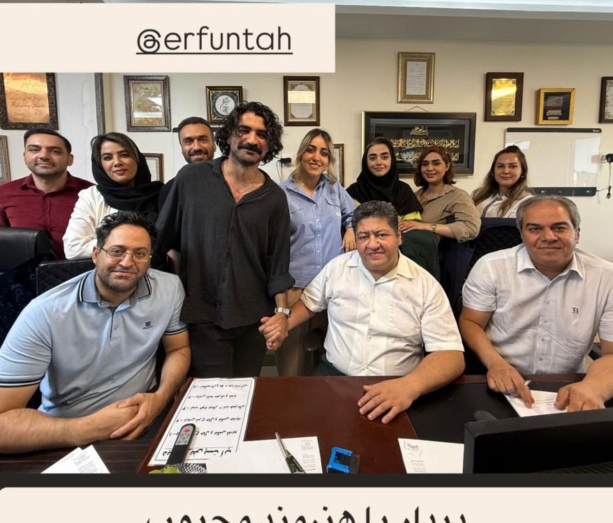 دیدار با هنرمند مردمی در مطب دکتر گیوشریفی