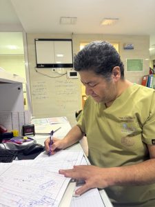 دکتر گیوشریفی